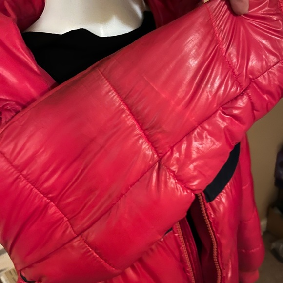 Red and blue bubble coat - Picture 11 of 11